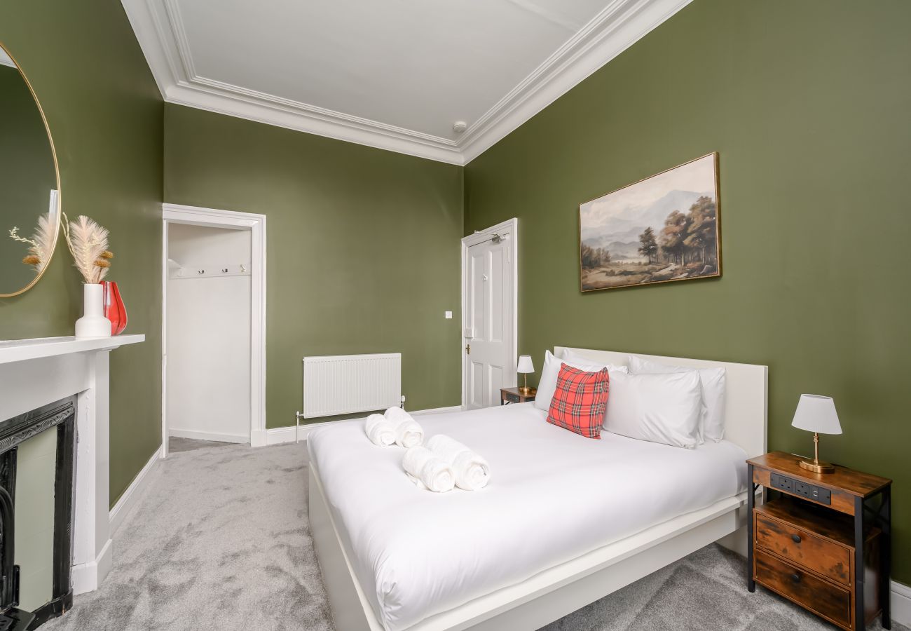 Apartment in Edinburgh - Marchmont 4 Bedroom Apartment - Edinburgh