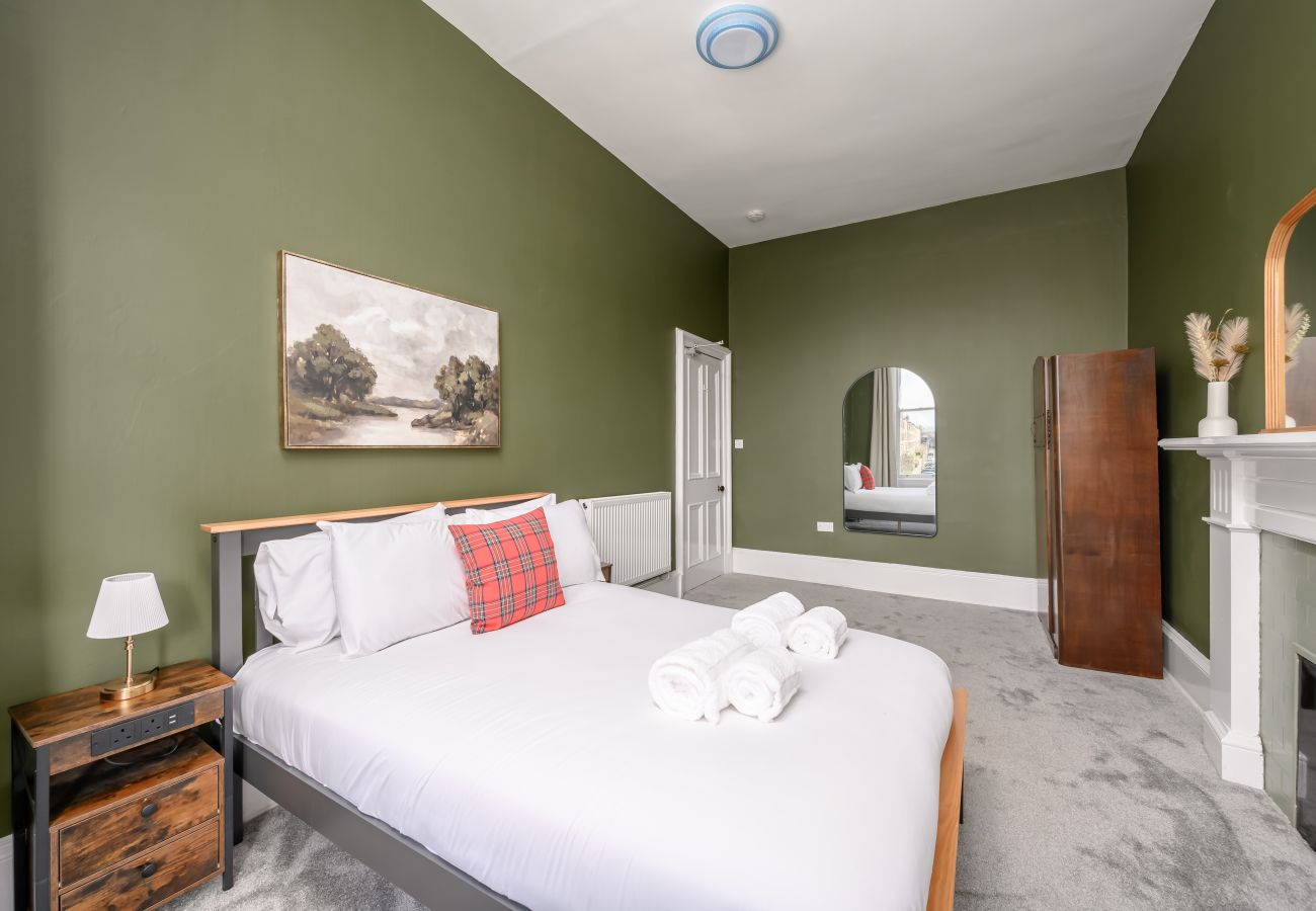 Apartment in Edinburgh - Marchmont 4 Bedroom Apartment - Edinburgh