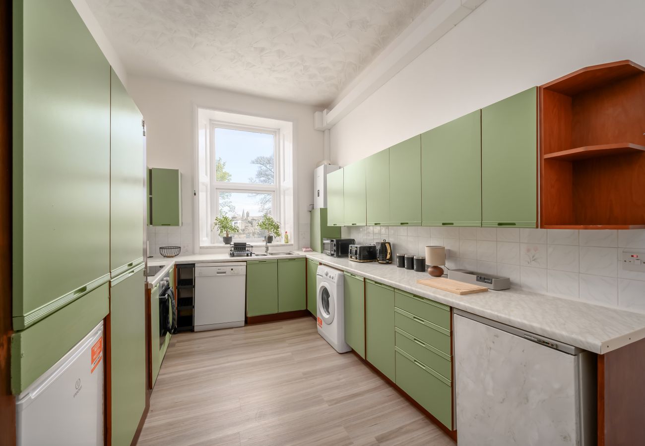 Apartment in Edinburgh - Marchmont 4 Bedroom Apartment - Edinburgh