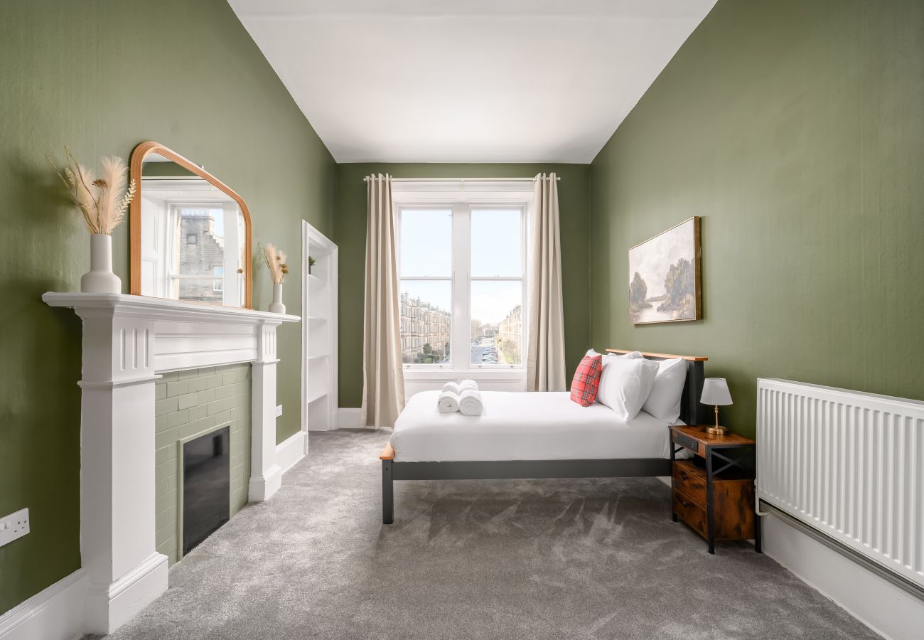 Apartment in Edinburgh - Marchmont 4 Bedroom Apartment - Edinburgh