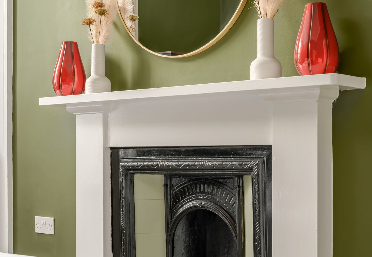 Apartment in Edinburgh - Marchmont 4 Bedroom Apartment - Edinburgh