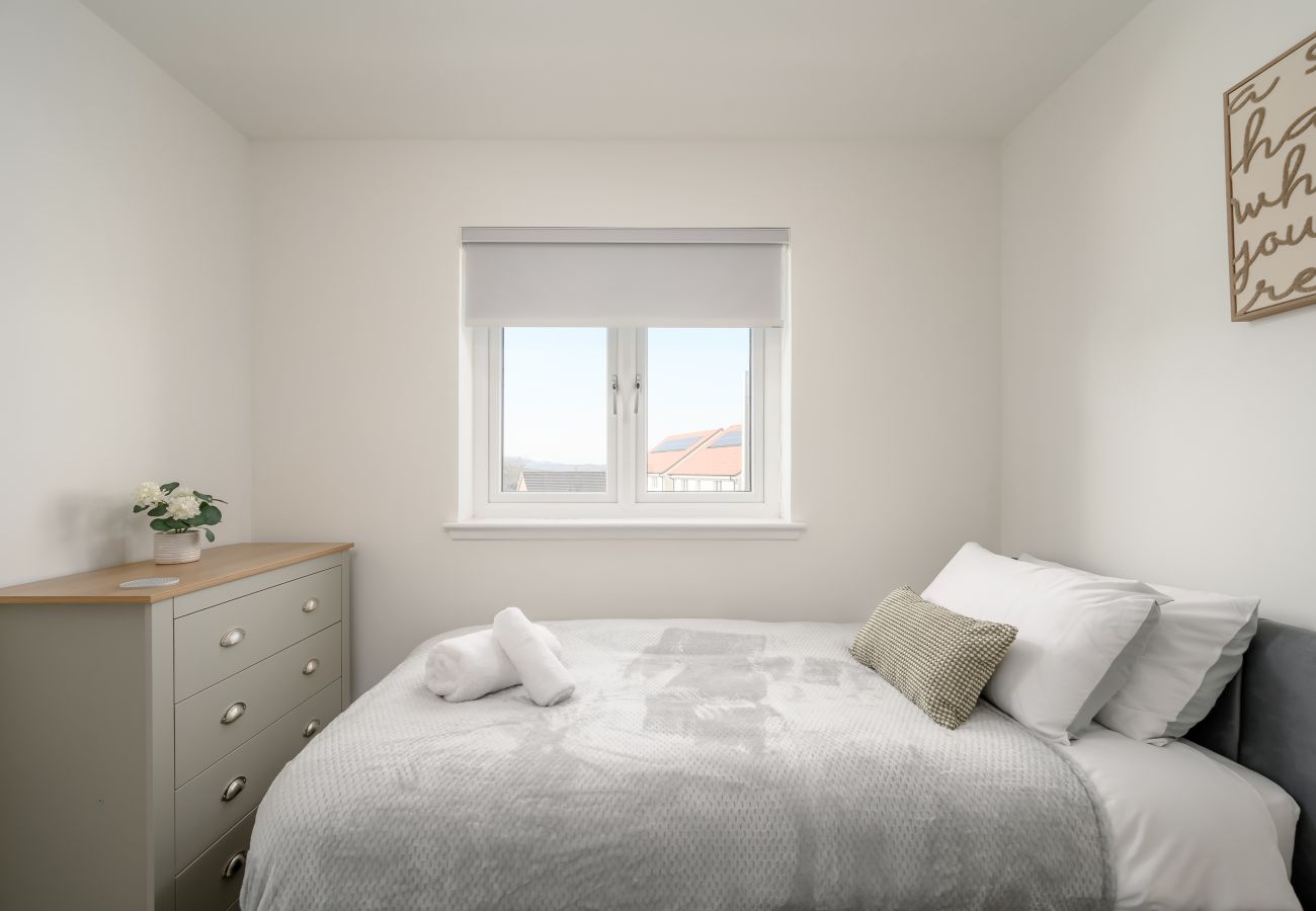 House in Dalkeith - Heather Way Cosy 4 Bedroom House - Mayfield, Dalkeith