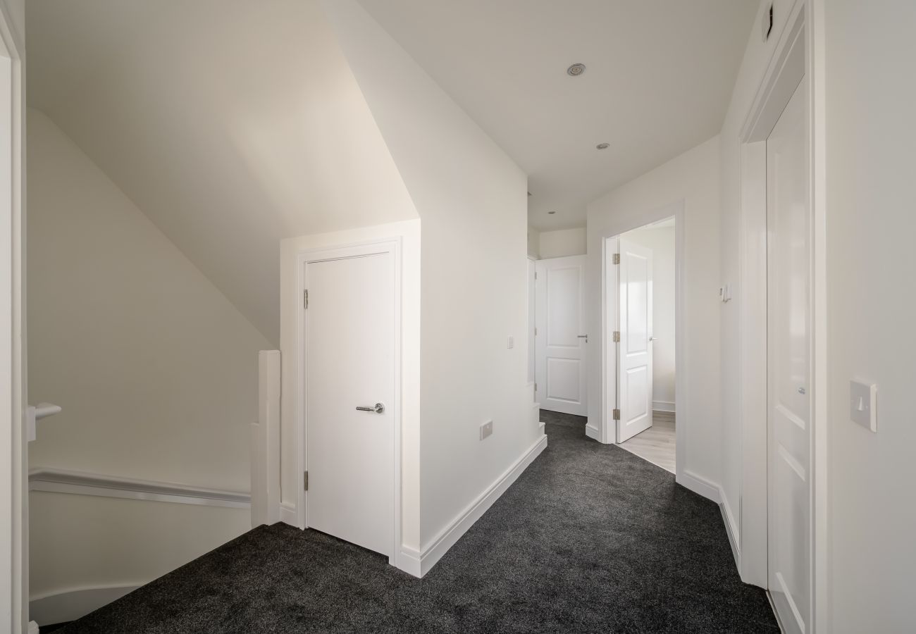 House in Dalkeith - Heather Way Cosy 4 Bedroom House - Mayfield, Dalkeith