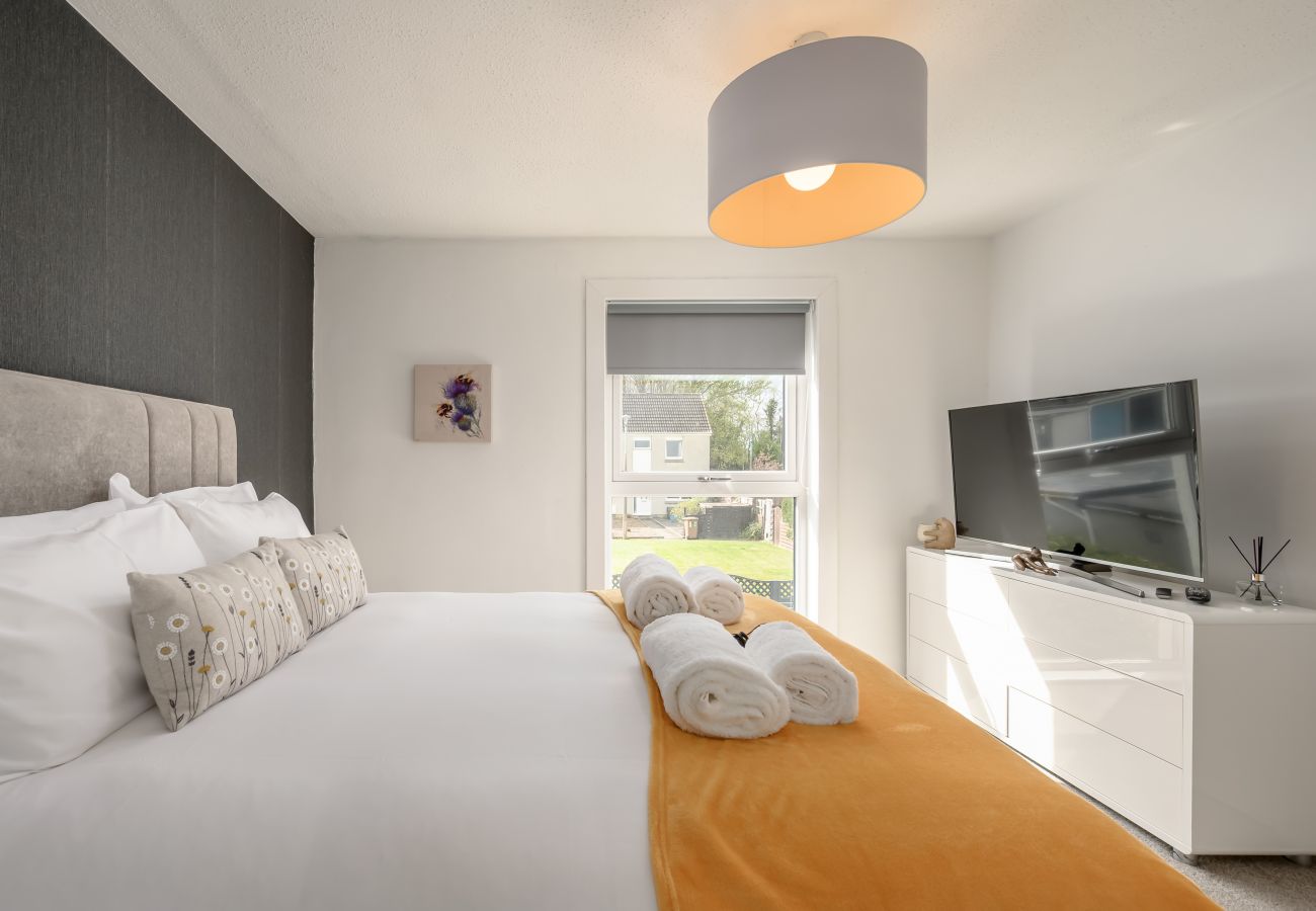 House in Edinburgh - Almond Green 2 Bedroom House - Edinburgh 