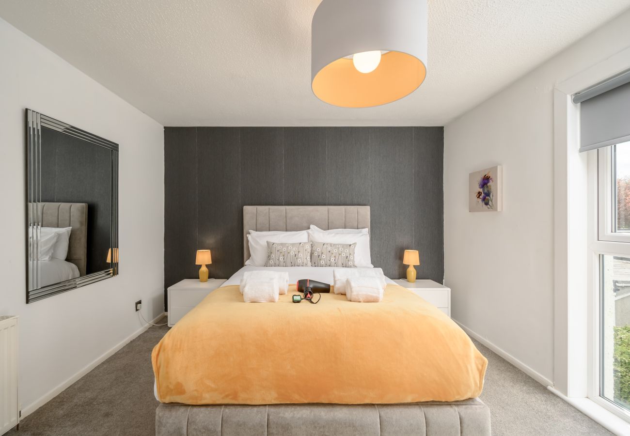 House in Edinburgh - Almond Green 2 Bedroom House - Edinburgh 