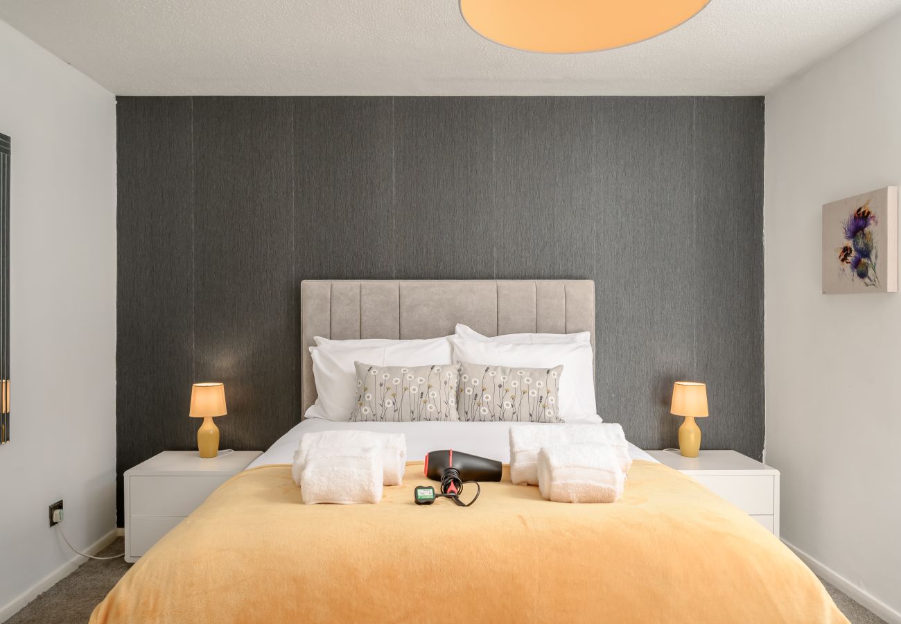 House in Edinburgh - Almond Green 2 Bedroom House - Edinburgh 