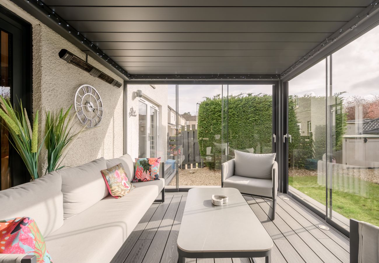 House in Edinburgh - Almond Green 2 Bedroom House - Edinburgh 