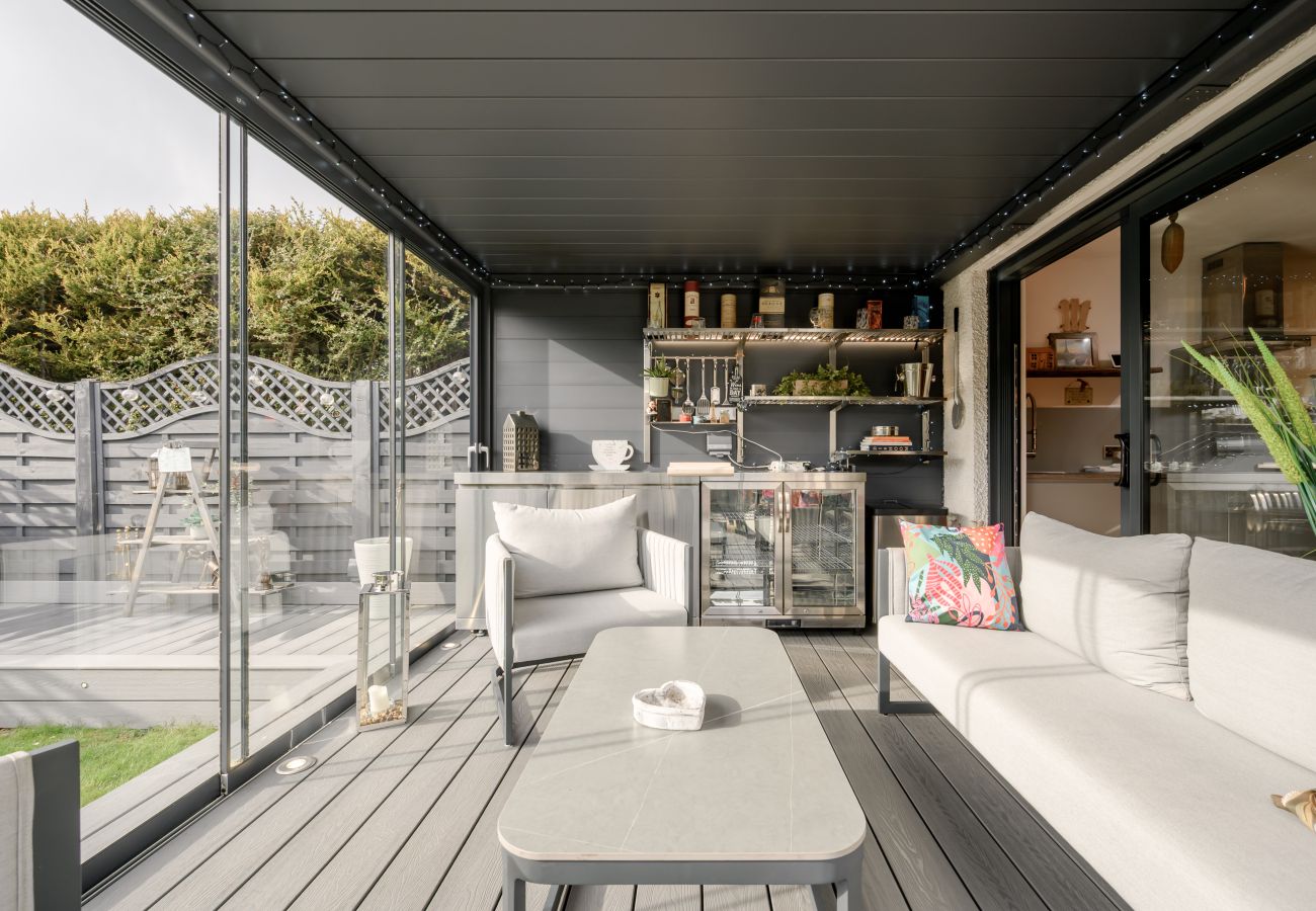 House in Edinburgh - Almond Green 2 Bedroom House - Edinburgh 