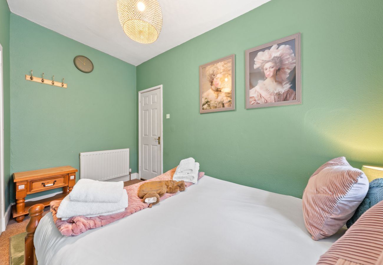 Apartment in Inverness - May Court 2 Bedroom Apartment - Inverness