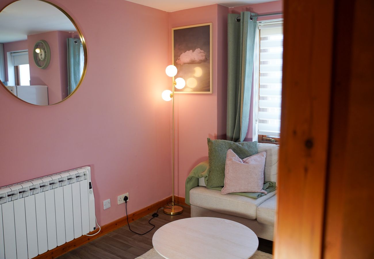Apartment in Inverness - Stylish 1 Bedroom Apartment - Old Bakery Buildings - Inverness