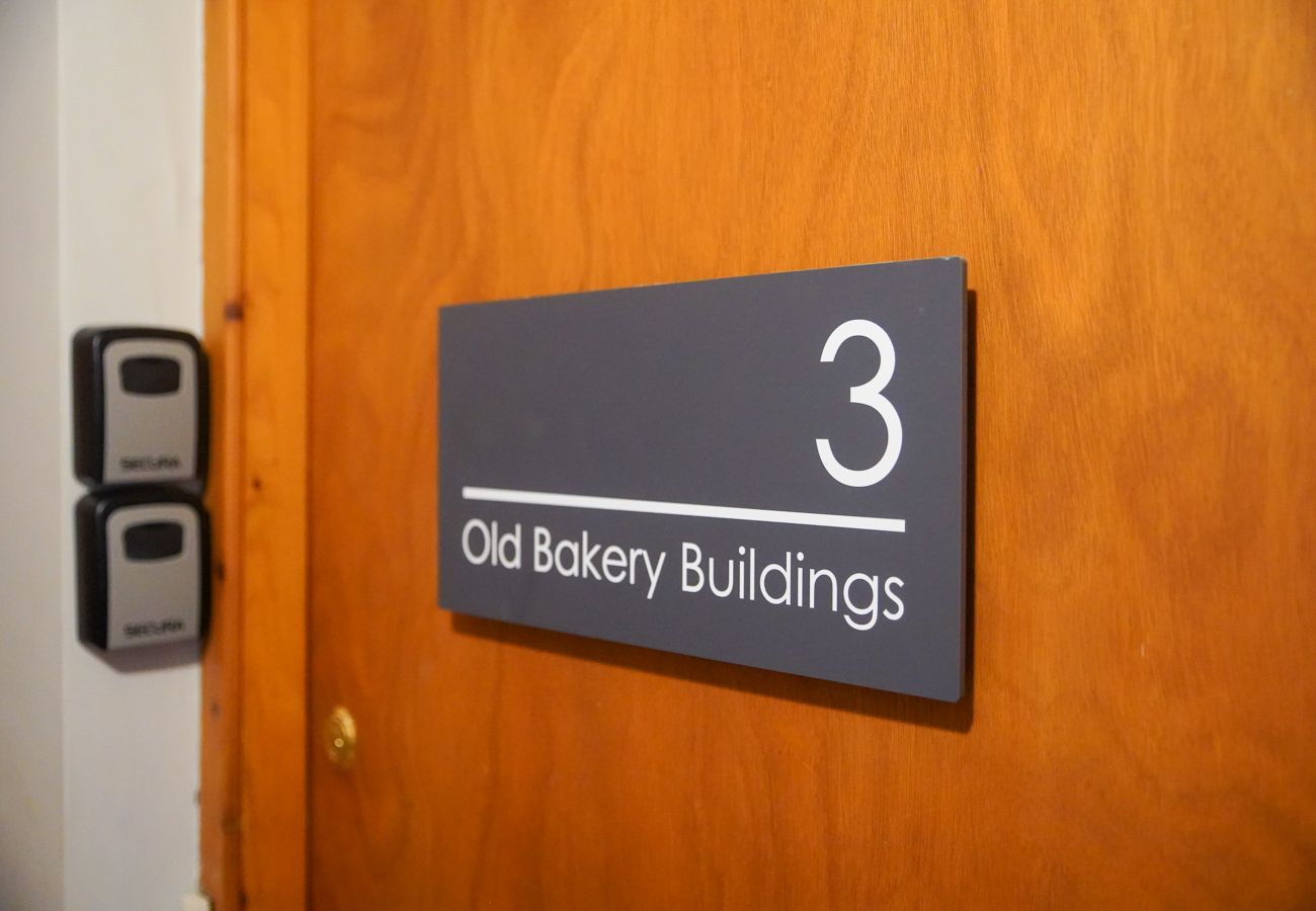 Apartment in Inverness - Stylish 1 Bedroom Apartment - Old Bakery Buildings - Inverness