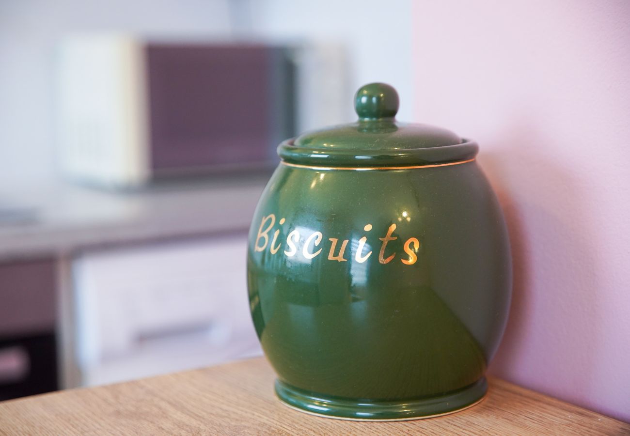 Apartment in Inverness - Stylish 1 Bedroom Apartment - Old Bakery Buildings - Inverness