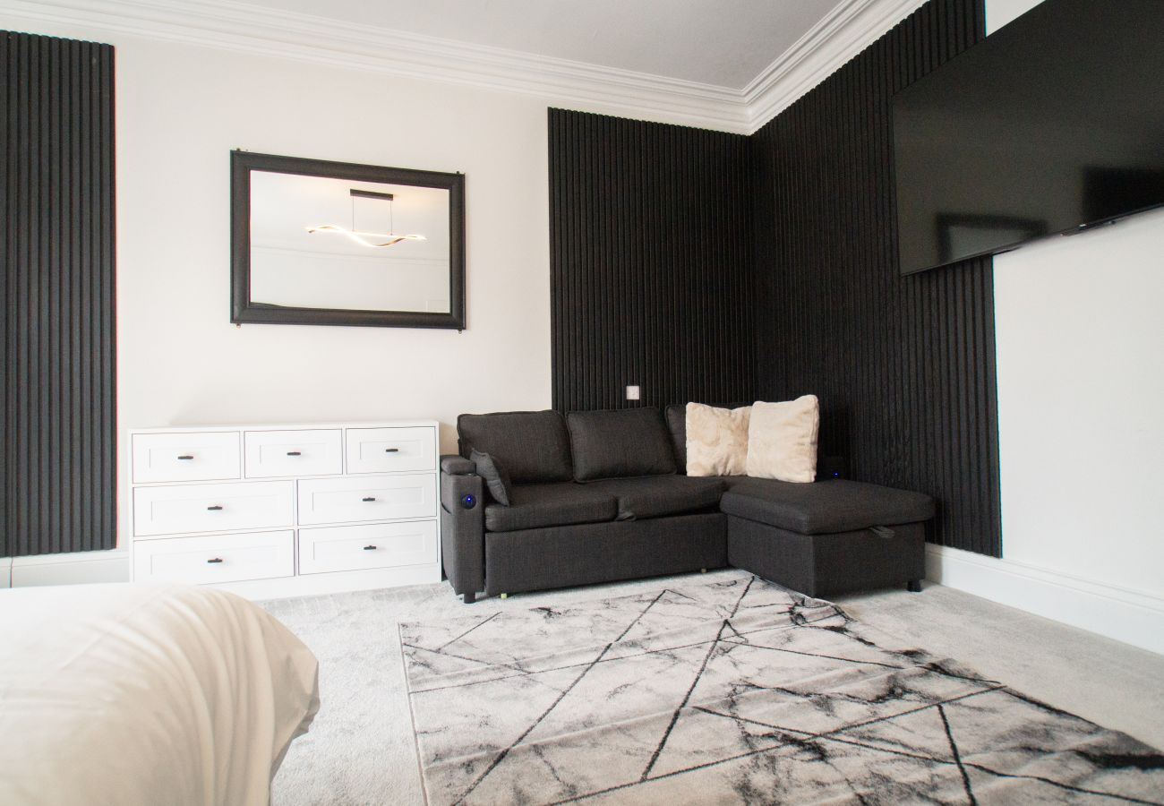 House in Nairn - Lochiel 3 Bedroom House - Nairn