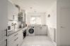 House in Dalkeith - Heather Way Modern 4 Bedroom House - Mayfield, Dalkeith