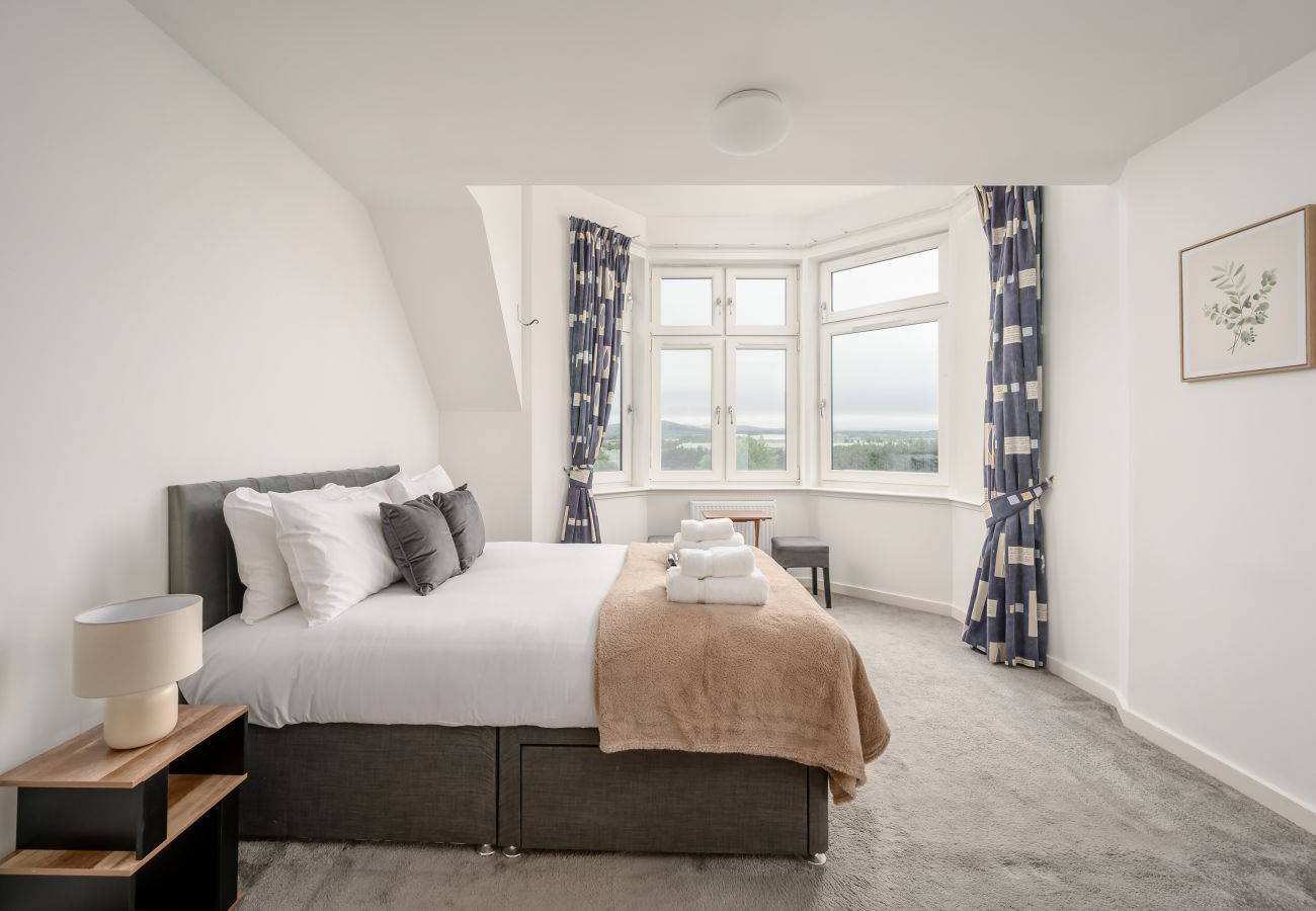 Rent by room in Edinburgh - Pentland Hills Views - Cosy Room in Shared Accommodation - Edinburgh 