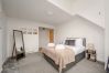 Rent by room in Edinburgh - Pentland Hills Views - Cosy Room in Shared Accommodation - Edinburgh 