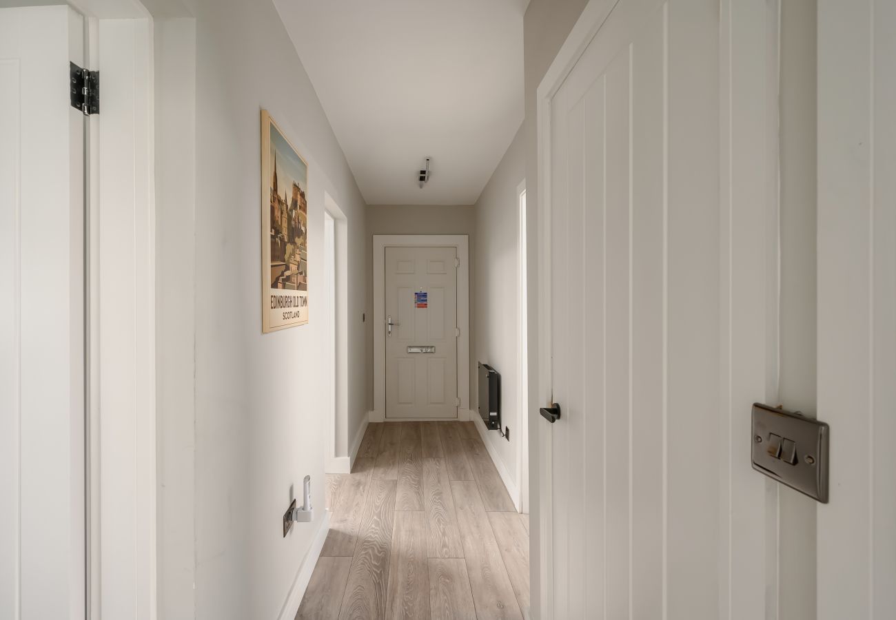 Apartment in Edinburgh - Silverknowes 2 Bedroom Apartment - Edinburgh