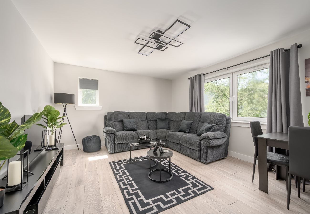 Apartment in Edinburgh - Silverknowes 2 Bedroom Apartment - Edinburgh