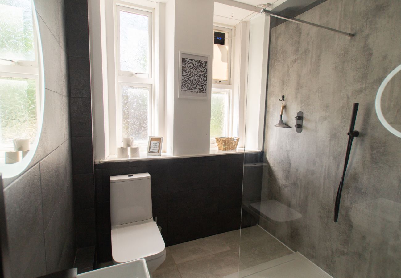 Apartment in Inverness - Carlton 2 Bedroom Apartment - Inverness