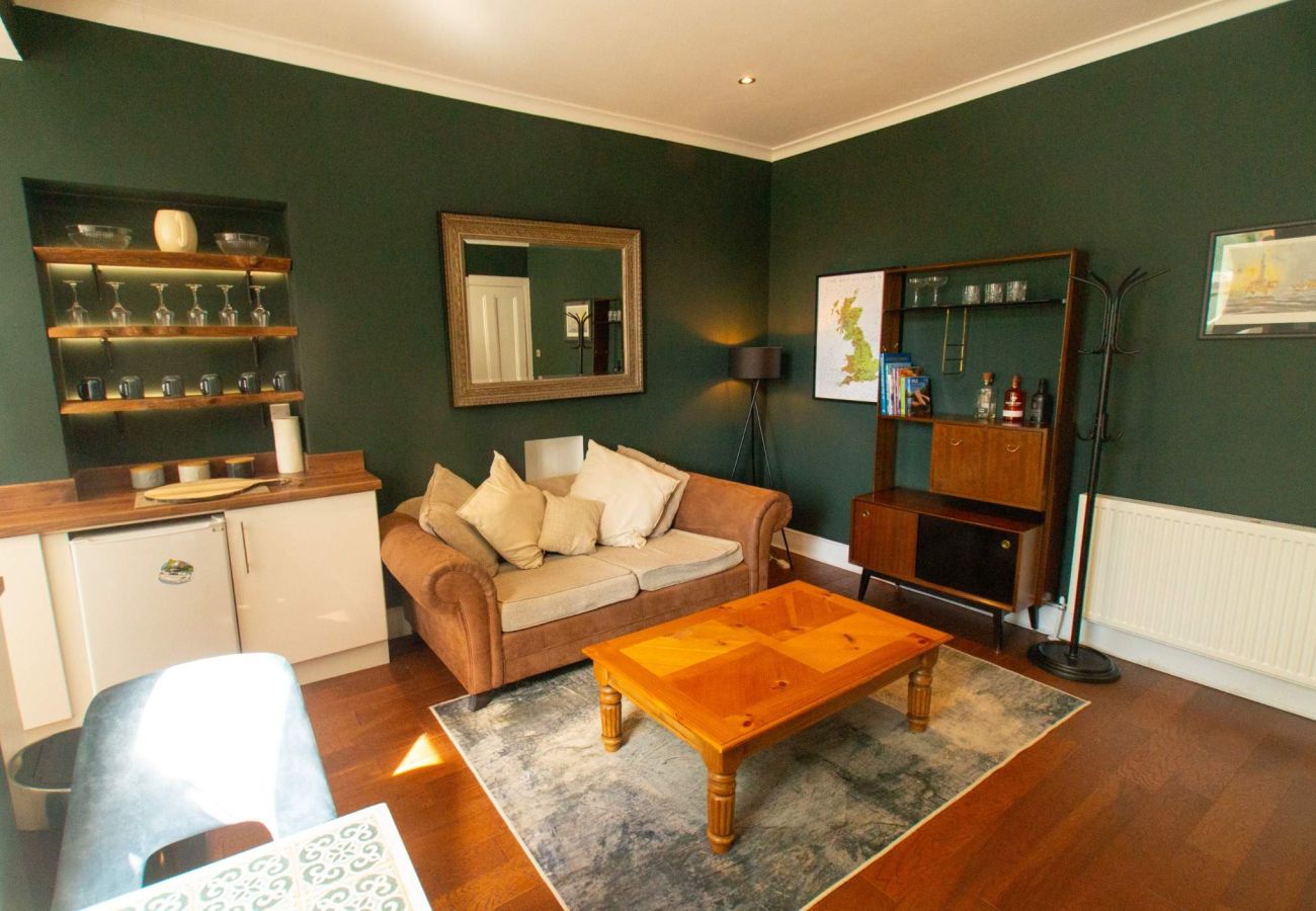 Apartment in Inverness - Carlton 2 Bedroom Apartment - Inverness