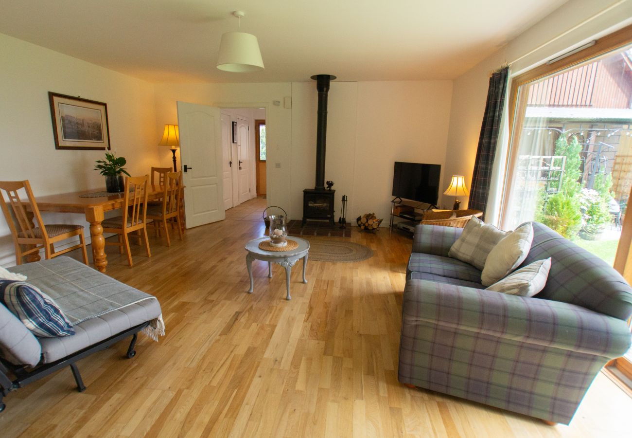 House in Carrbridge - Ardach 1 Bedroom House - Rosehill, Carrbridge