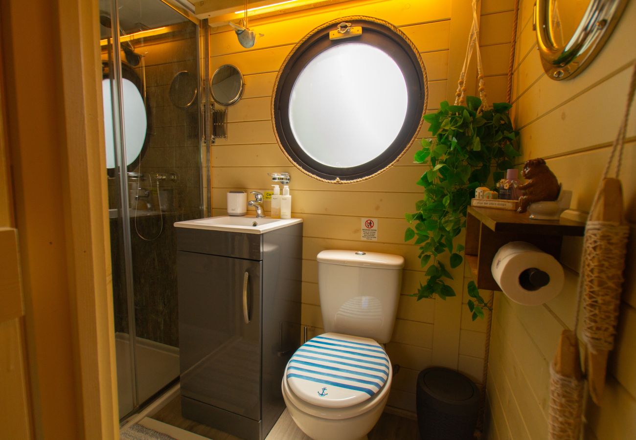 Cabin in Nairn - Cherry Tree Glamping Pod - Littlemill, Nairn