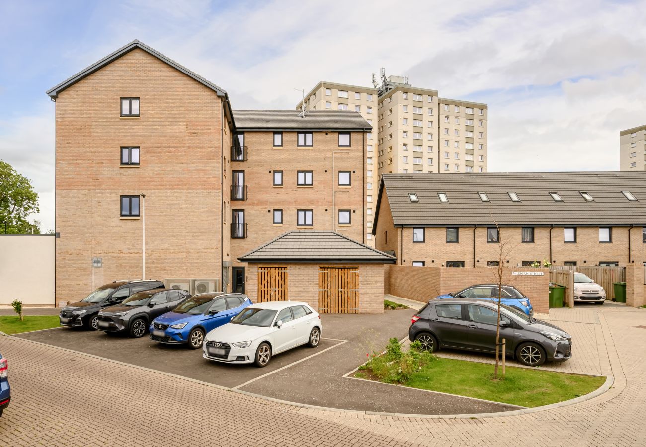 Apartment in Edinburgh - Pringle 2 Bedroom Apartment - Edinburgh