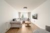 Apartment in Edinburgh - Pringle 2 Bedroom Apartment - Edinburgh