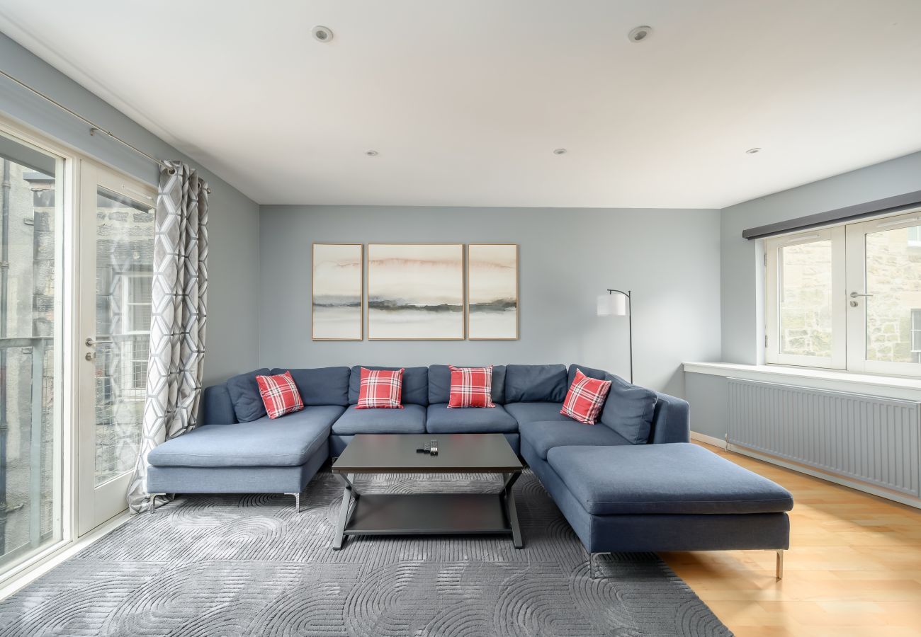 Apartment in Edinburgh - Edmonstones 2 Bedroom Apartment - Edinburgh