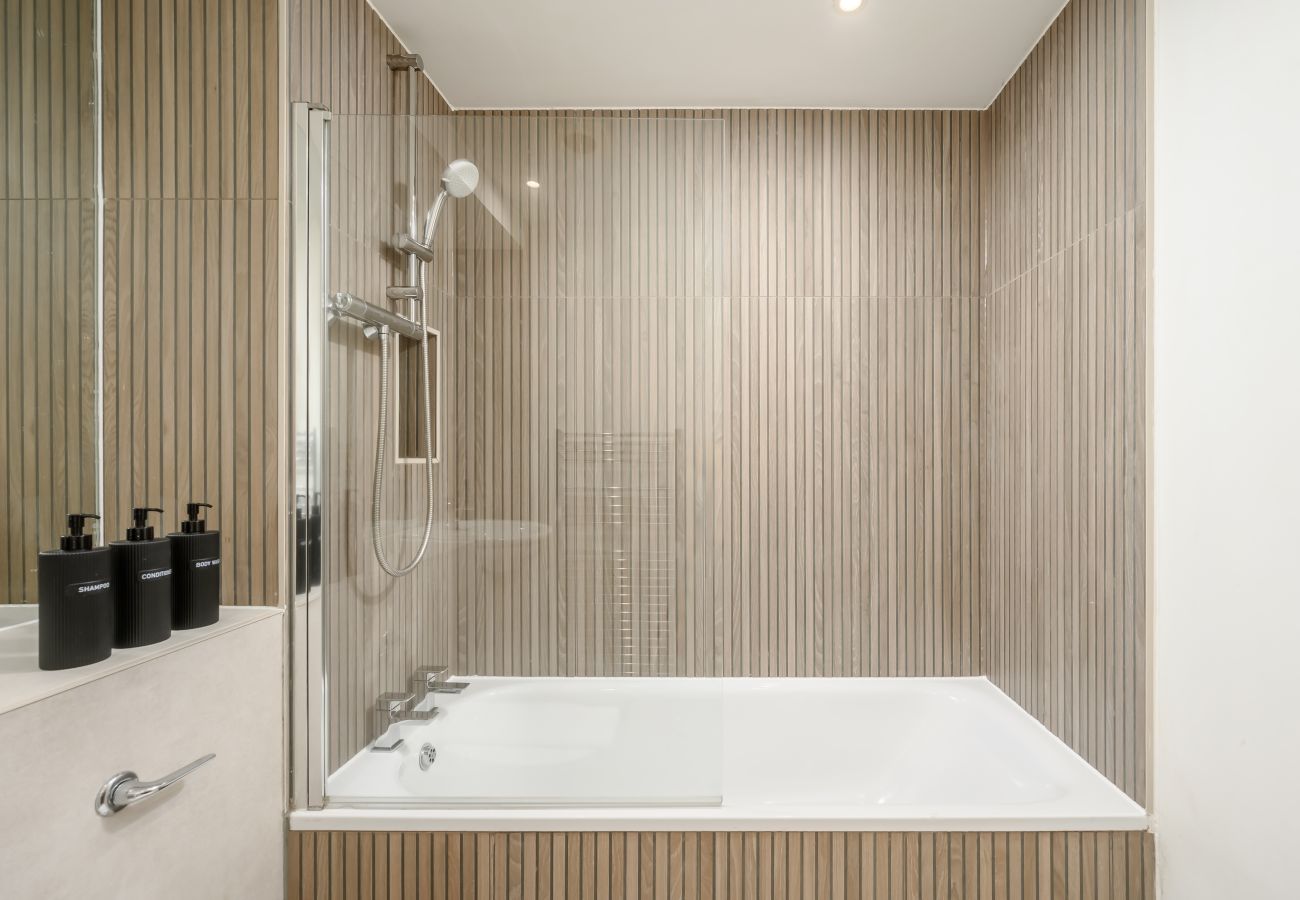 Apartment in Edinburgh - Edmonstones 2 Bedroom Apartment - Edinburgh