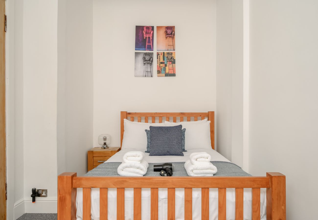 Apartment in Edinburgh - Brunswick 2 Bedroom Apartment - Edinburgh