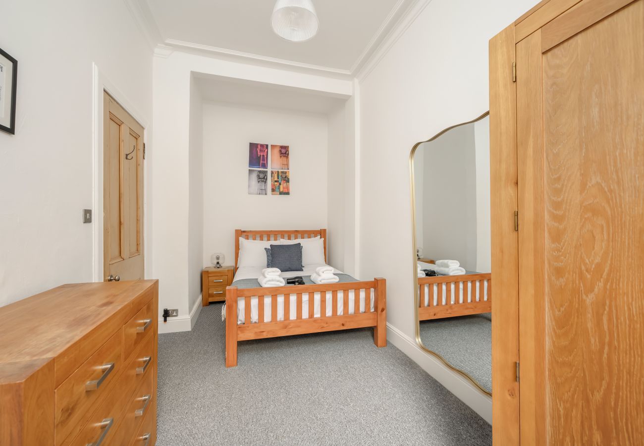 Apartment in Edinburgh - Brunswick 2 Bedroom Apartment - Edinburgh