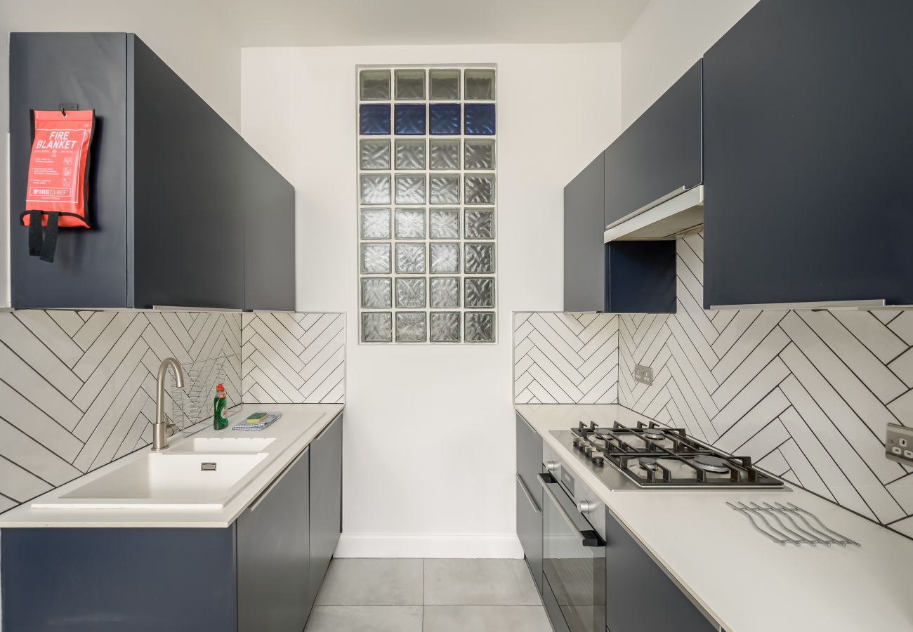 Apartment in Edinburgh - Brunswick 2 Bedroom Apartment - Edinburgh