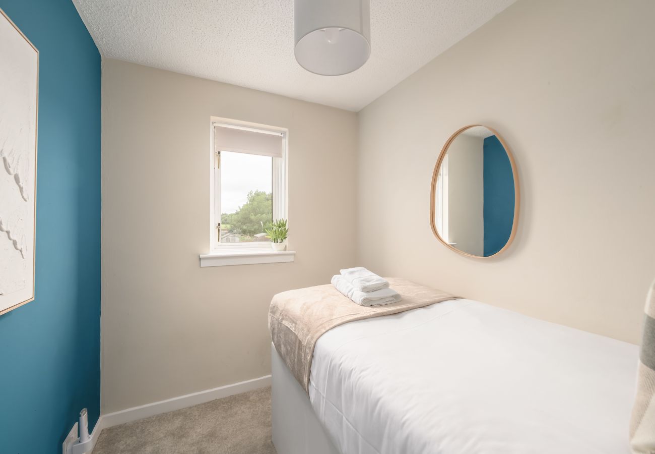 House in Shieldhill - Ochil 4 Bedroom House - Falkirk 