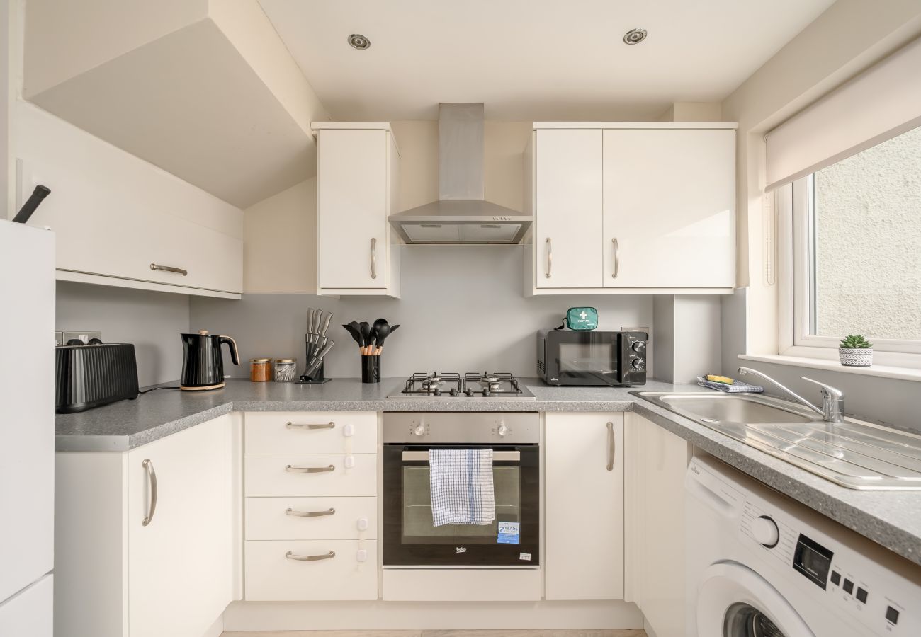 House in Shieldhill - Ochil 4 Bedroom House - Falkirk 