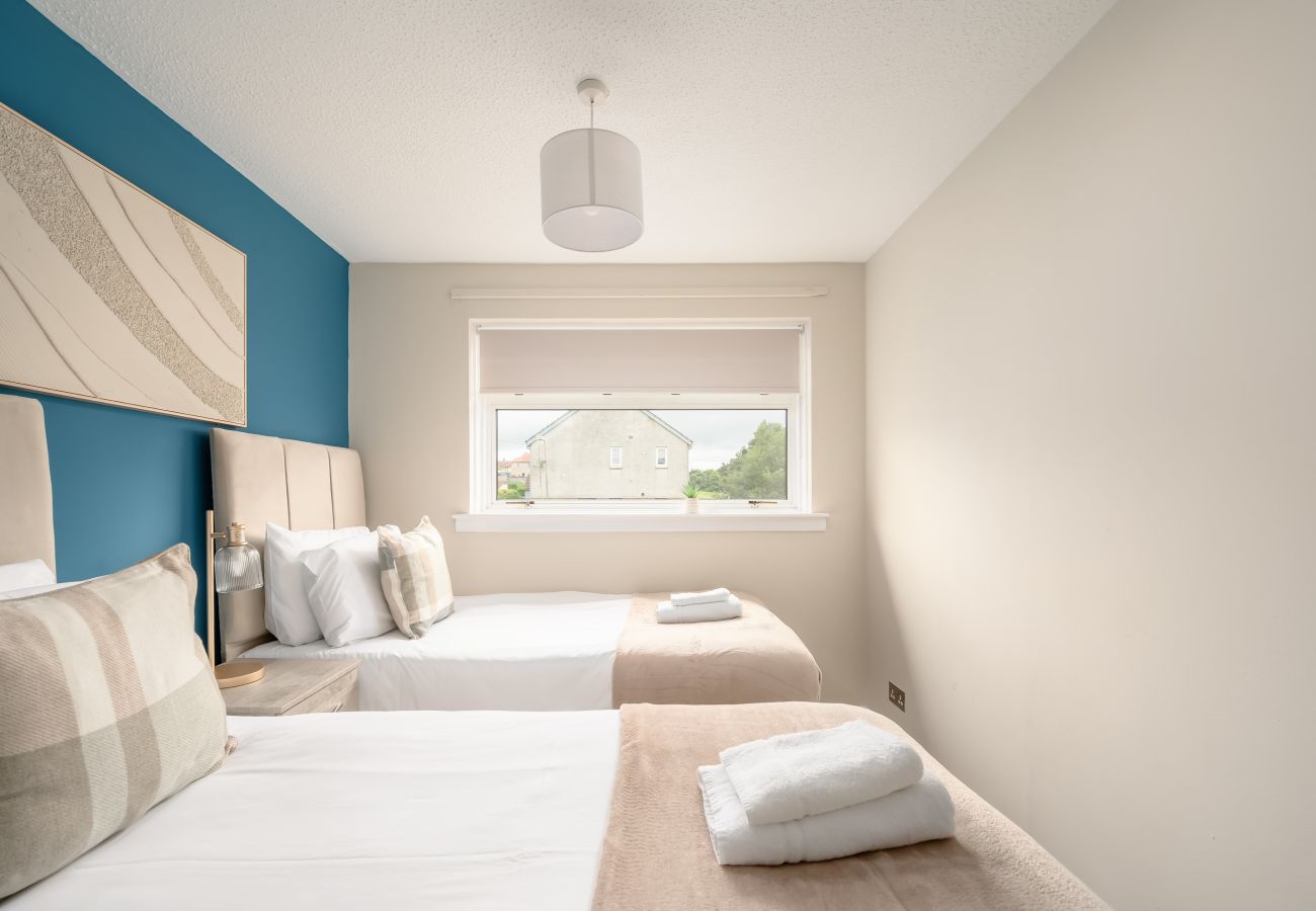 House in Shieldhill - Ochil 4 Bedroom House - Falkirk 