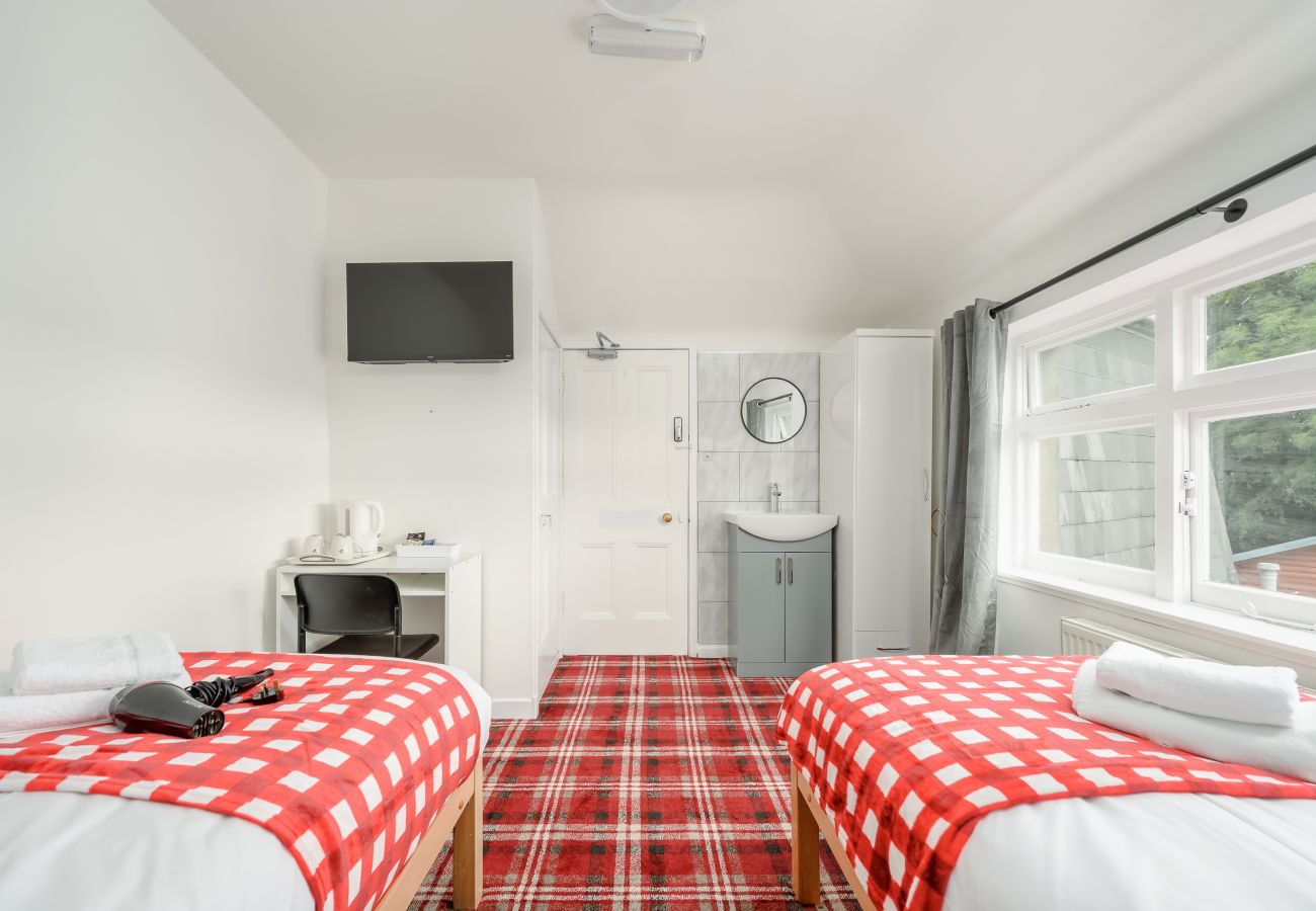 House in Inverness - Bosta 7 Bedroom House - Inverness