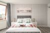Rent by room in Inverness - Bosta Guest House - Room 1 - Inverness