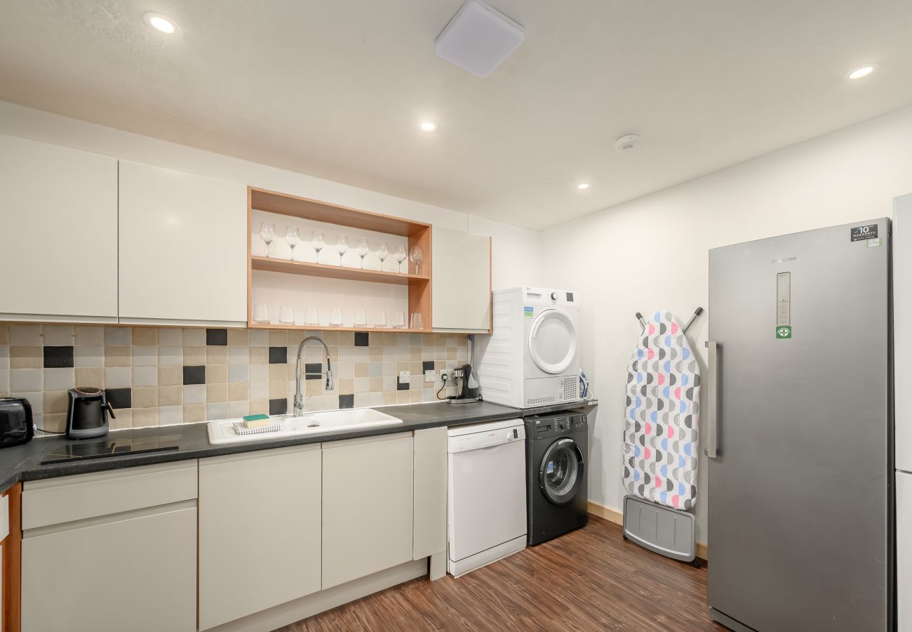 Rent by room in Inverness - Bosta Guest House - Room 3 - Inverness