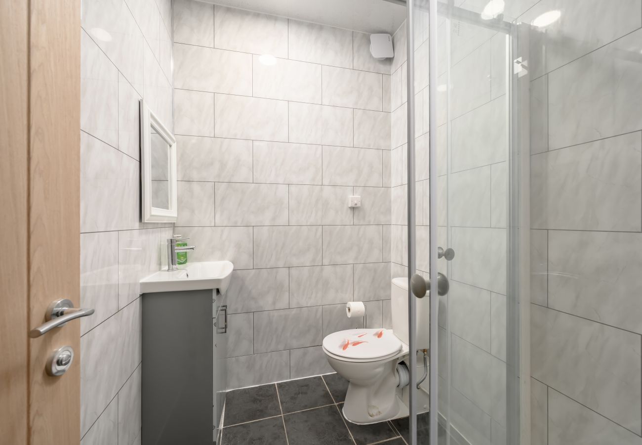 Rent by room in Inverness - Bosta Guest House - Room 6 - Inverness