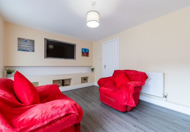 House in Bristol - Creswicke 3 Bedroom House - Knowle, Bristol