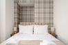 Rent by room in Edinburgh - Newsome Lodge - Room 4 - Gilmerton, Edinburgh