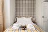 Rent by room in Edinburgh - Newsome Lodge - Room 7 - Gilmerton, Edinburgh