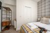 Rent by room in Edinburgh - Newsome Lodge - Room 8 - Gilmerton, Edinburgh