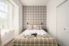 Rent by room in Edinburgh - Newsome Lodge - Room 9 - Gilmerton, Edinburgh