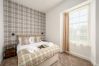 Rent by room in Edinburgh - Newsome Lodge - Room 11 - Gilmerton, Edinburgh
