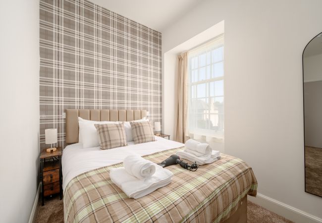 Rent by room in Edinburgh - Newsome Lodge - Room 12 - Gilmerton, Edinburgh