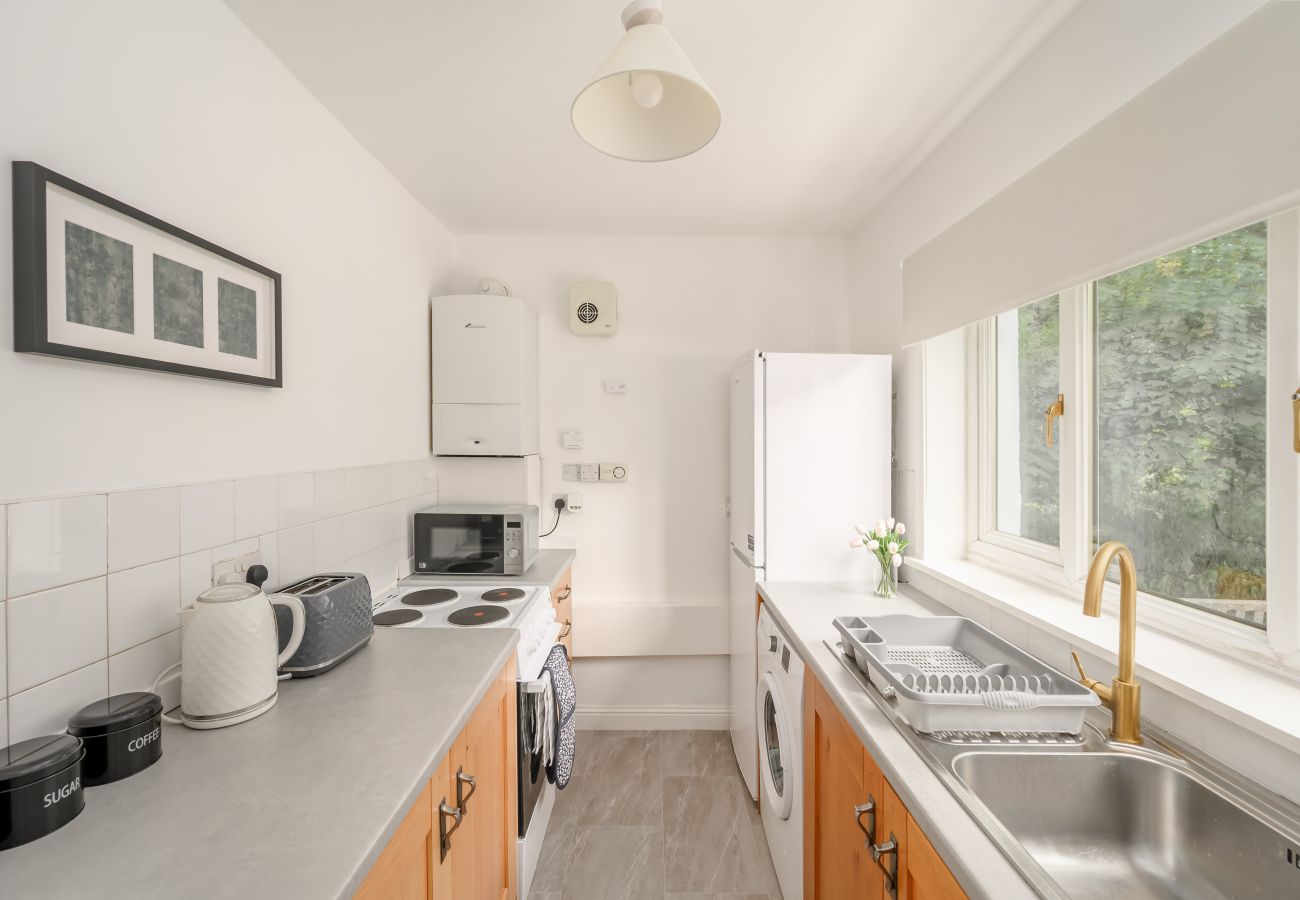House in Glasgow - Westland 2 Bedroom House - Glasgow