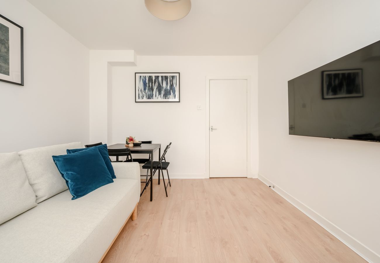 House in Glasgow - Westland 2 Bedroom House - Glasgow