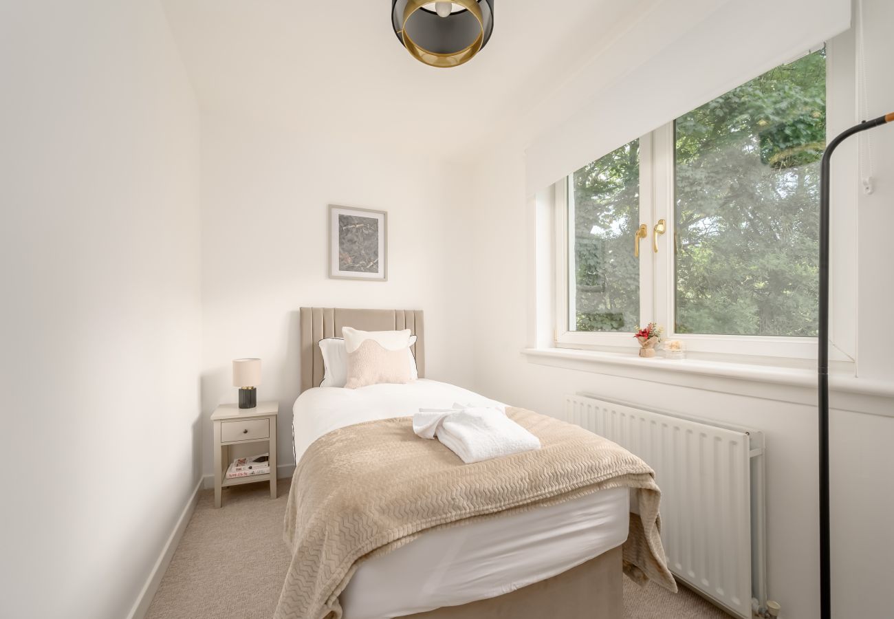 House in Glasgow - Westland 2 Bedroom House - Glasgow